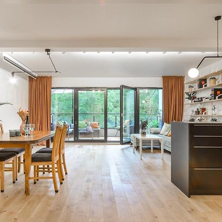 Lumina Apartment With Balcony Overlooking The Park ウッチ エクステリア 写真
