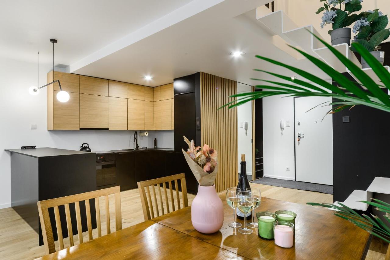 Lumina Apartment With Balcony Overlooking The Park ウッチ エクステリア 写真
